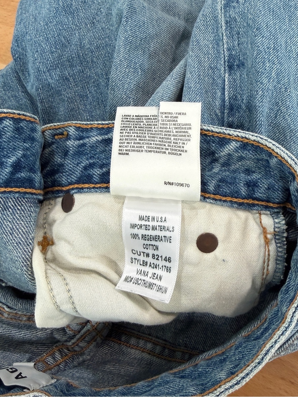 Agolde Vana Fold Jean Weightless in Mantra Medium Wash NWOT Size 25 - Picture 9 of 9